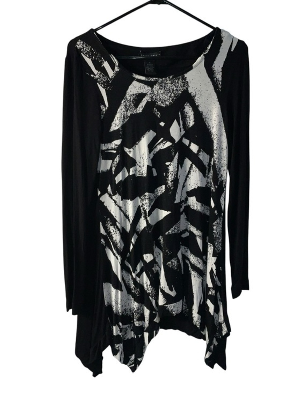 Grace Elements Black and White Abstract Crewneck Top